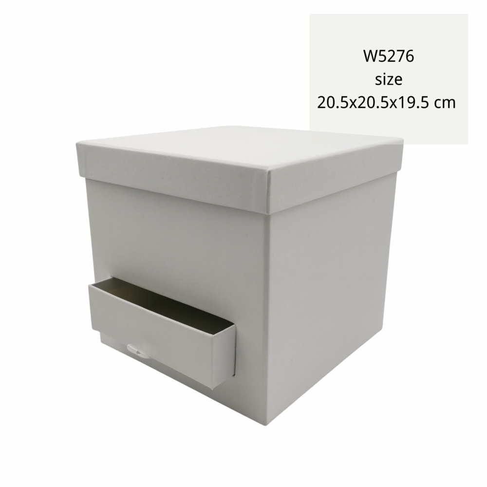 W5276 kocka alakú ajándékdoboz
