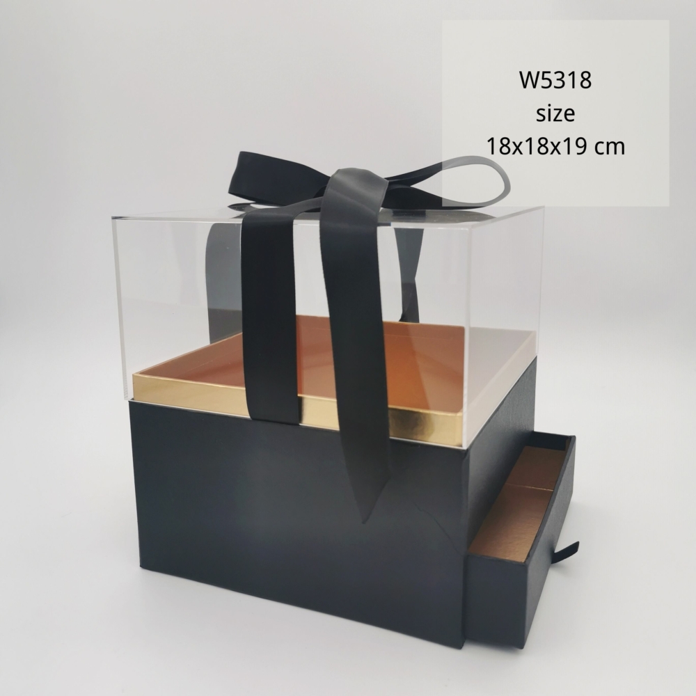 W5318 kocka alakú ajándékdoboz