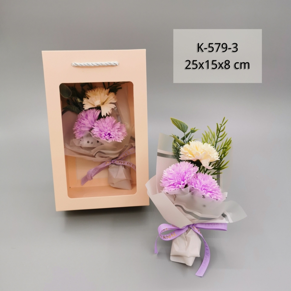 K-579-3 Szappanszegfű csokor virágtáskában