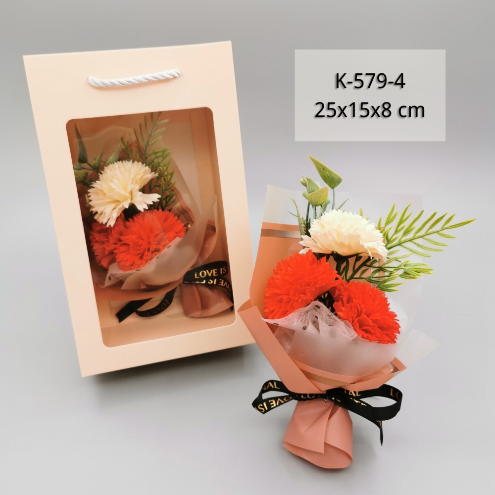 K-579-4 Szappanszegfű csokor virágtáskában