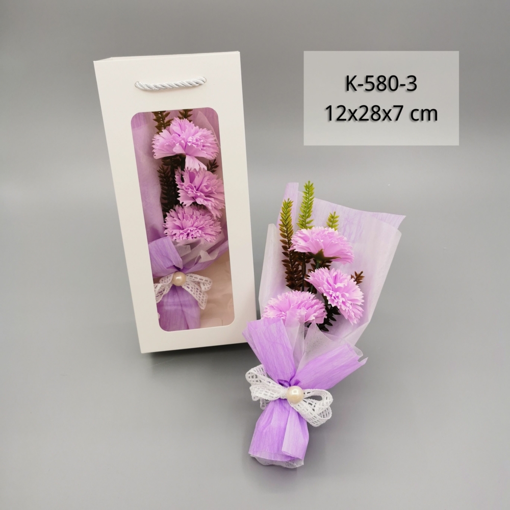 K-580-3 Szappanszegfű csokor virágtáskában